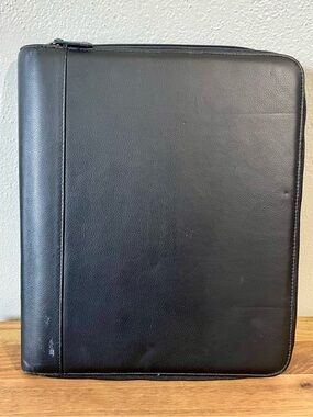 Day Timer Genuine Leather Zip Around Planner Organizer Binder Black Portfolio